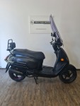 scooter106-6